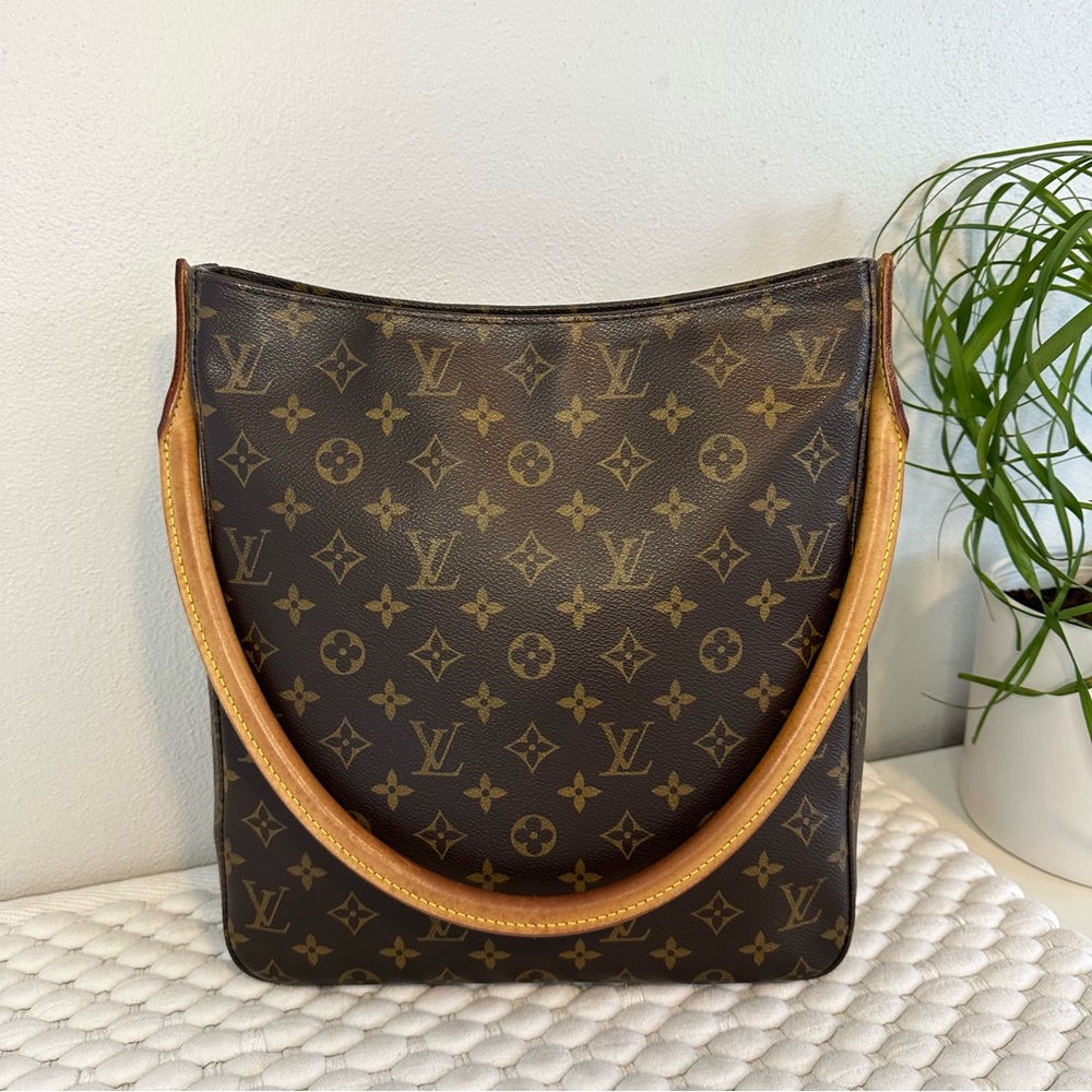 LOUIS VUITTON Looping GM Shoulder Tote Bag Monogram - Picture 1 of 14
